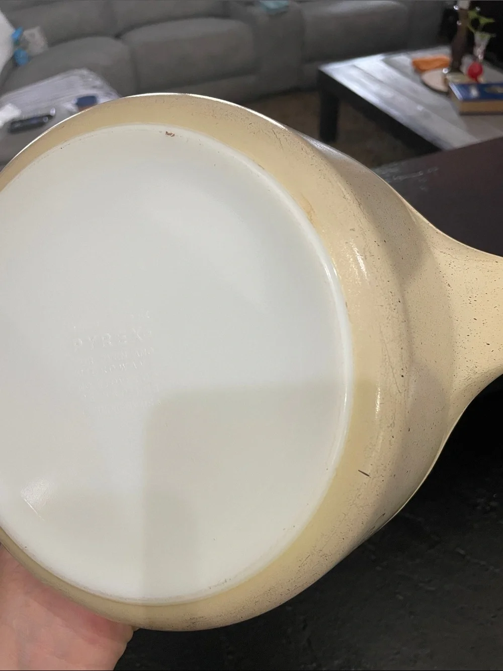 Pyrex Forest Fancies Vintage Speckled Ceramic Serving Bowl with Mushroom 2.5 l